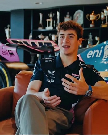 El ranking de la Fórmula 1 ubicó a Colapinto entre los mejores pilotos tras la primera mitad de la temporada