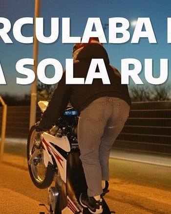 Hacía “willy” en la ruta y se paraba sobre la moto en movimiento: le suspendieron la licencia hasta 2099