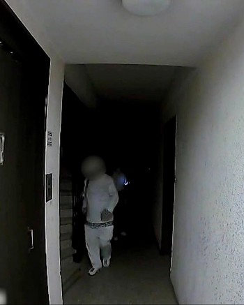 Dos colombianos y una venezolana fueron sorprendidos desvalijando departamentos en Belgrano