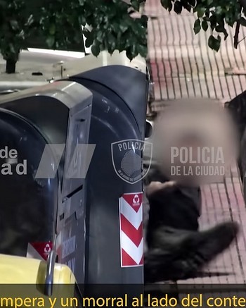 Tres “hombres araña” chilenos treparon por un balcón para robar en un departamento